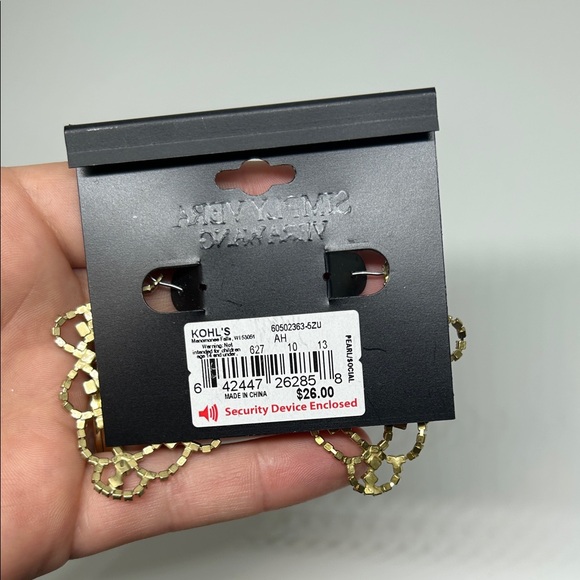 NEW Simply Vera Vera Wang Crystal Embellished Earrings - Picture 4 of 4